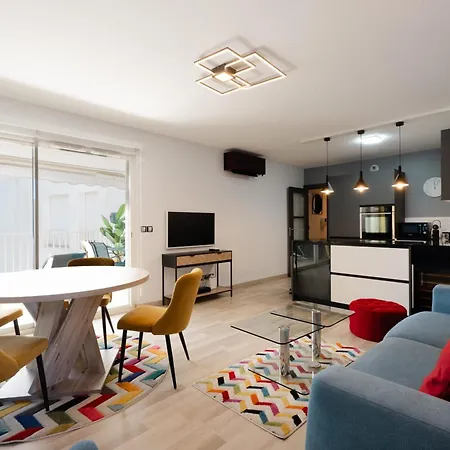 Apartman Elegant 3 Pieces Avec Terrasse - Centre - Lumineux *